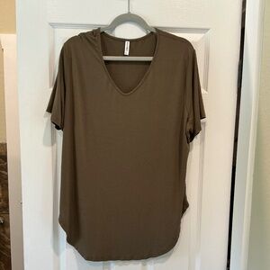 NWOT Allegrace Olive Camo Green Long T-Shirt 2X
